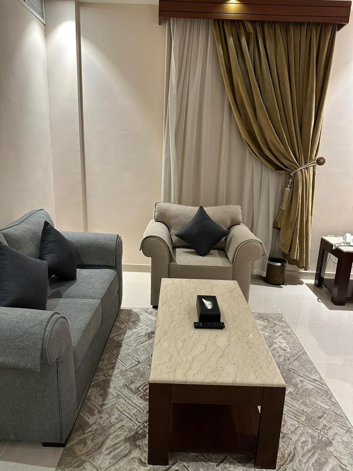 Sas Al Olaya Hotel Suites Al Khobar Exteriör bild
